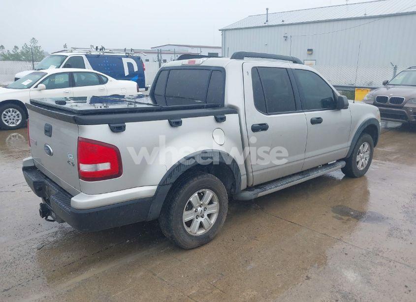 Photo 4 of 2008 Ford Explorer SPORT TRAC XLT (VIN 1FMEU51EX8UA20094)