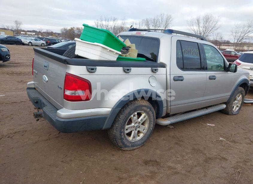 Photo 4 of 2007 Ford Explorer SPORT TRAC XLT (VIN 1FMEU51K57UA03000)