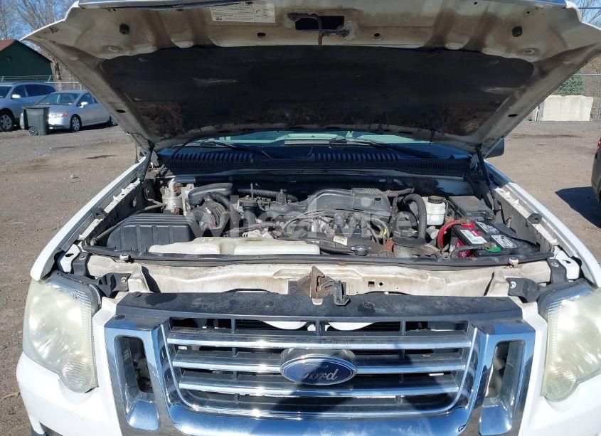 Photo 10 of 2007 Ford Explorer SPORT TRAC XLT (VIN 1FMEU51K67UA23174)