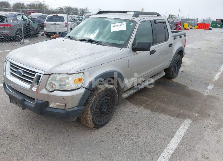 Photo 2 of 2007 Ford Explorer SPORT TRAC XLT (VIN 1FMEU51K97UA03405)