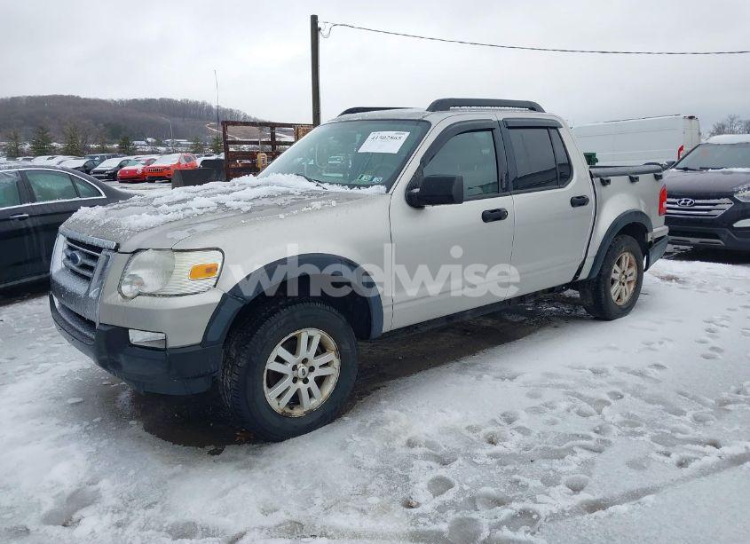 Photo 2 of 2007 Ford Explorer SPORT TRAC XLT (VIN 1FMEU51K97UB31384)