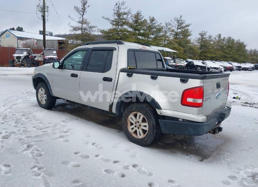 Photo 3 of 2007 Ford Explorer SPORT TRAC XLT (VIN 1FMEU51K97UB31384)