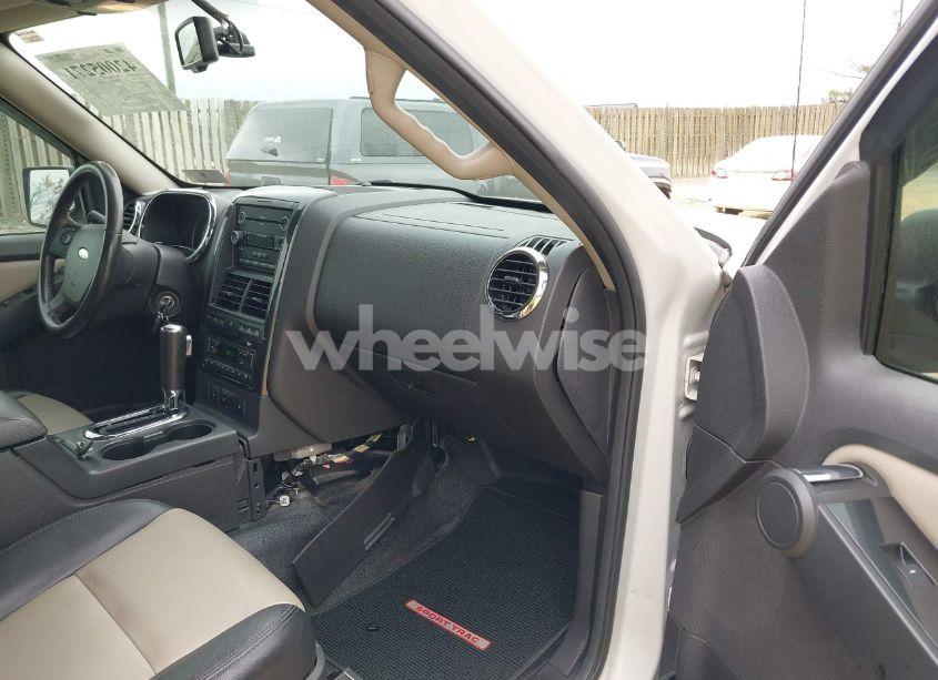 Photo 5 of 2008 Ford Explorer SPORT TRAC LIMITED (VIN 1FMEU53E18UA41560)