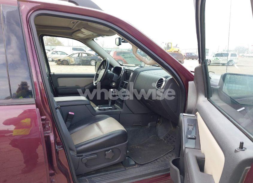 Photo 5 of 2008 Ford Explorer SPORT TRAC LIMITED (VIN 1FMEU53E38UB04335)