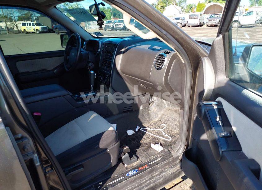 Photo 5 of 2008 Ford Explorer SPORT TRAC LIMITED (VIN 1FMEU53EX8UA30962)
