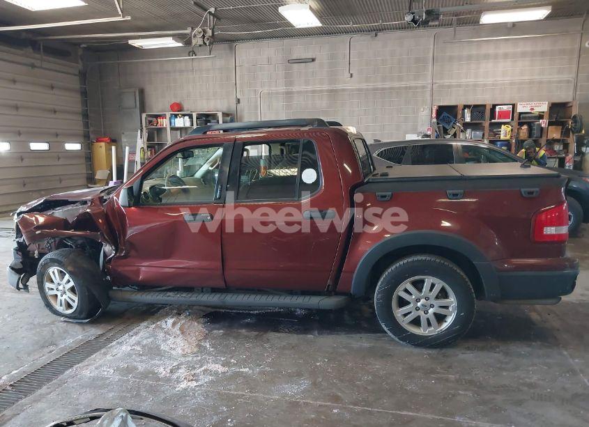 Photo 14 of 2010 Ford Explorer SPORT TRAC XLT (VIN 1FMEU5BE4AUA18314)