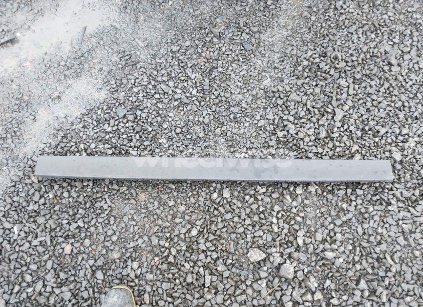 Photo 12 of 2010 Ford Explorer SPORT TRAC XLT (VIN 1FMEU5BE4AUA21360)