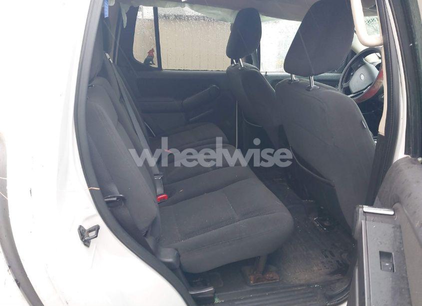 Photo 8 of 2010 Ford Explorer SPORT TRAC XLT (VIN 1FMEU5BE4AUA21360)