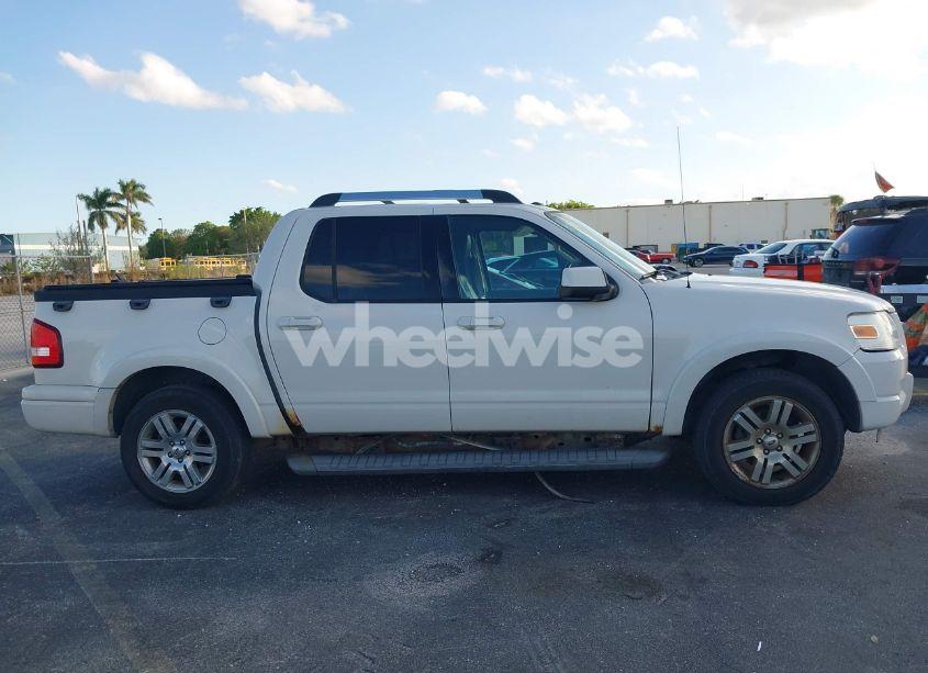 Photo 13 of 2010 Ford Explorer SPORT TRAC LIMITED (VIN 1FMEU5D84AUA49750)