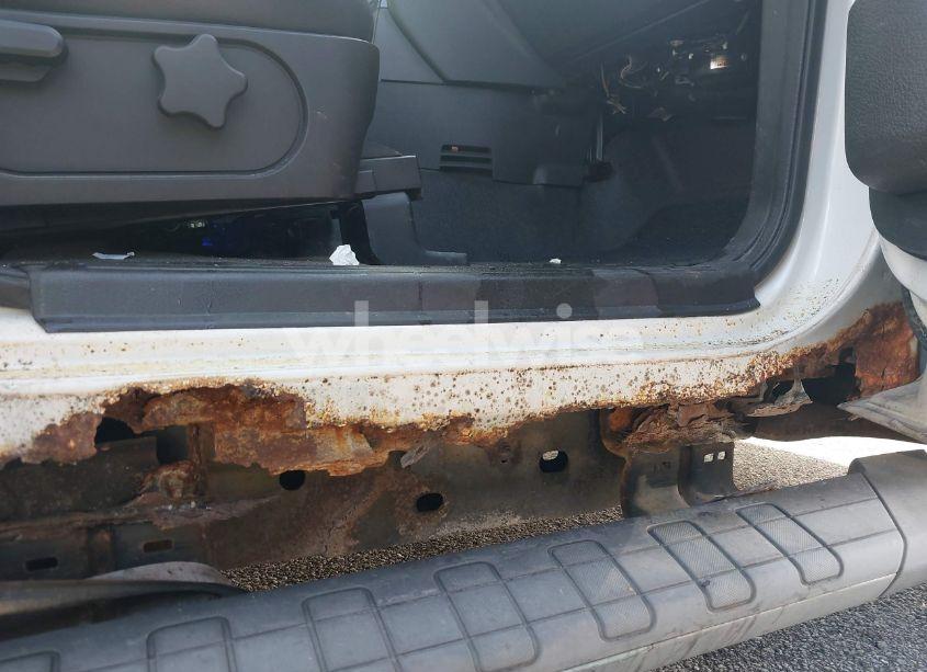 Photo 20 of 2010 Ford Explorer SPORT TRAC LIMITED (VIN 1FMEU5D84AUA49750)