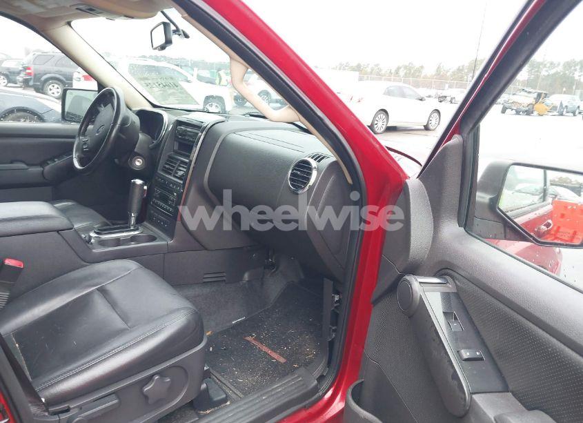 Photo 5 of 2010 Ford Explorer SPORT TRAC LIMITED (VIN 1FMEU5DE3AUA49664)