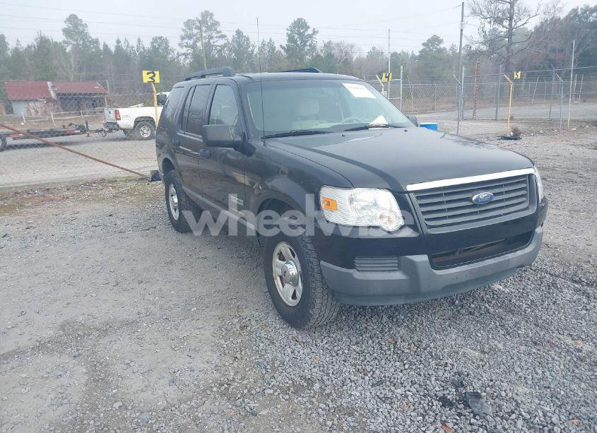 2006 Ford Explorer XLS (VIN 1FMEU62E16UA31177) main photo