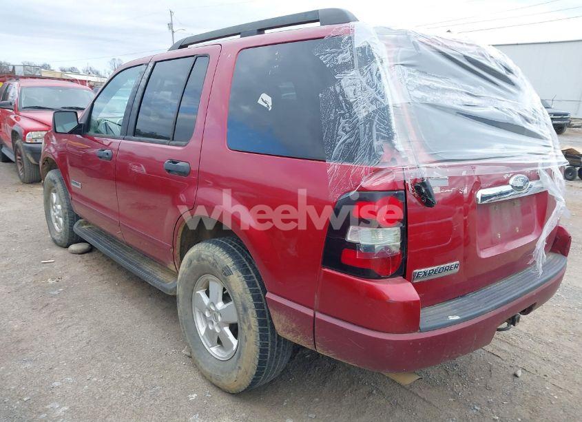 Photo 3 of 2006 Ford Explorer XLS (VIN 1FMEU62E26UA00830)