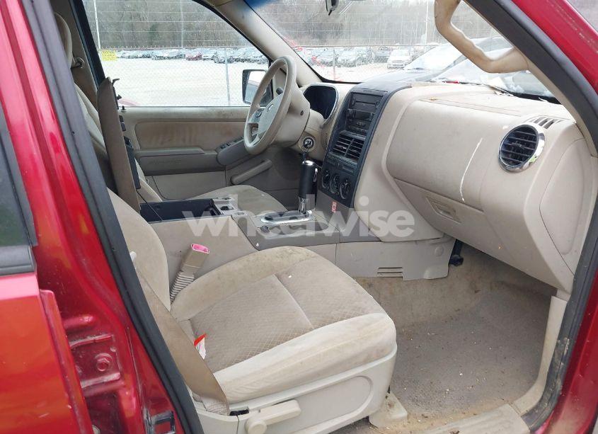 Photo 5 of 2006 Ford Explorer XLS (VIN 1FMEU62E26UA00830)
