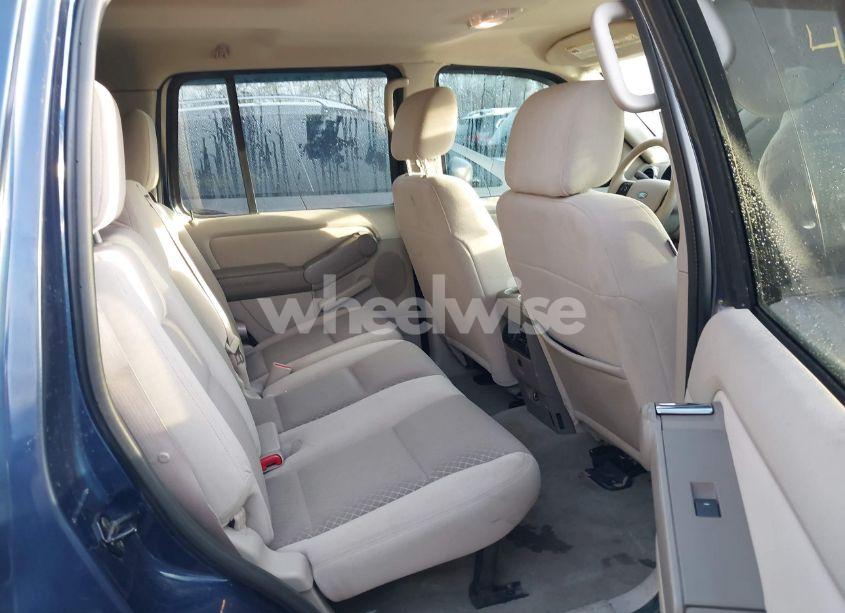 Photo 8 of 2006 Ford Explorer XLS (VIN 1FMEU62E26UA53768)