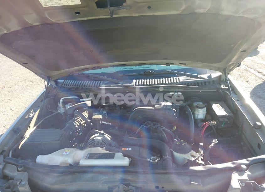 Photo 10 of 2006 Ford Explorer XLS (VIN 1FMEU62E26UA64043)