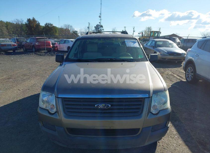 Photo 6 of 2006 Ford Explorer XLS (VIN 1FMEU62E26UA64043)