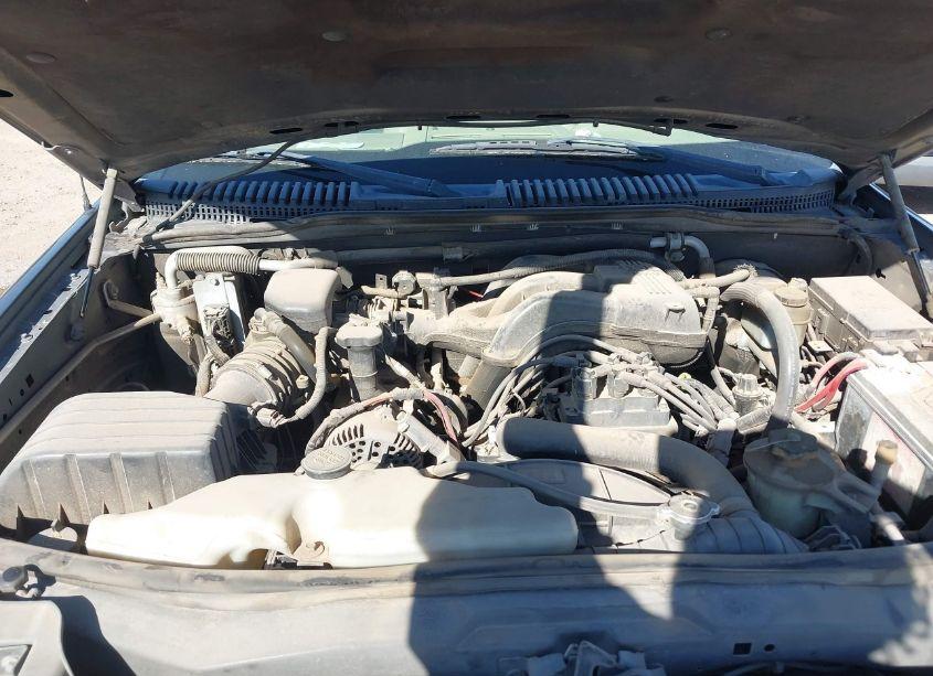 Photo 10 of 2006 Ford Explorer XLS (VIN 1FMEU62E26UA66441)