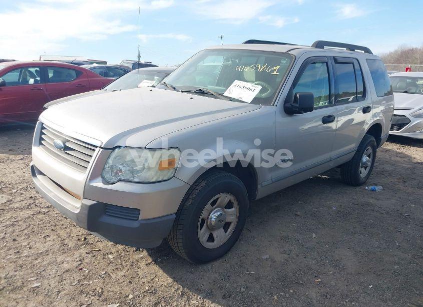 Photo 2 of 2006 Ford Explorer XLS (VIN 1FMEU62E36UB34651)