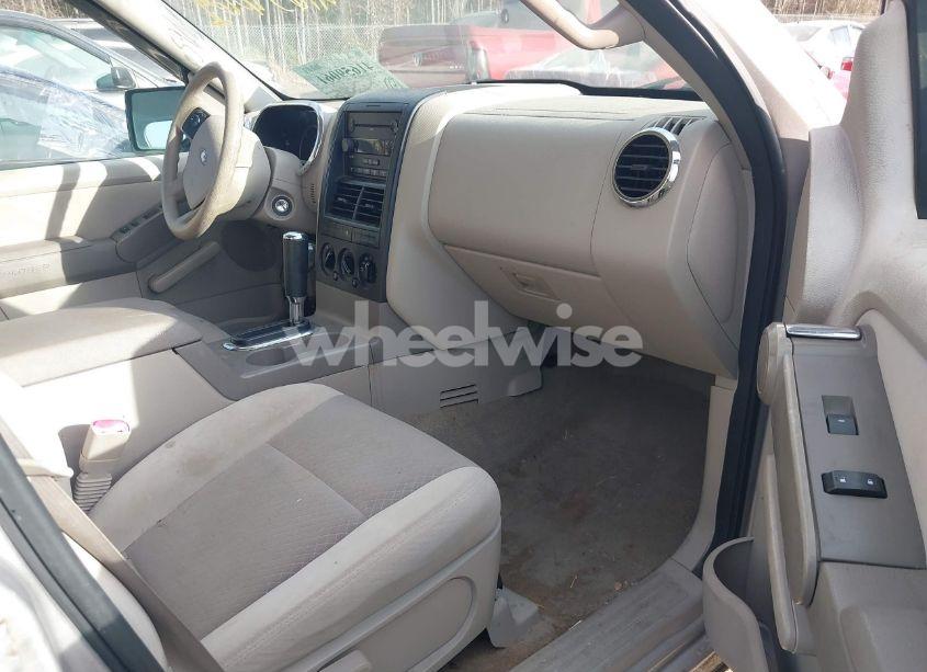 Photo 5 of 2006 Ford Explorer XLS (VIN 1FMEU62E36UB34651)