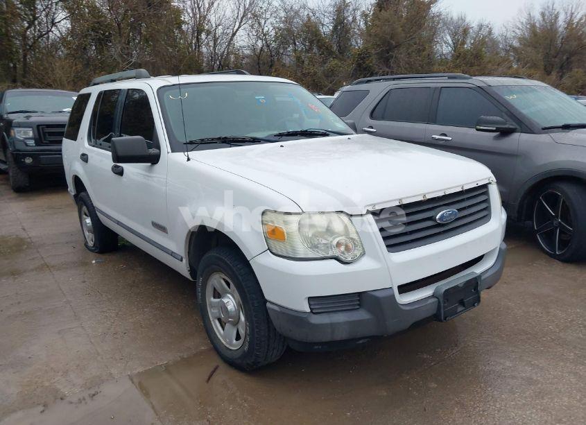 2006 Ford Explorer XLS (VIN 1FMEU62E46UA49303) main photo