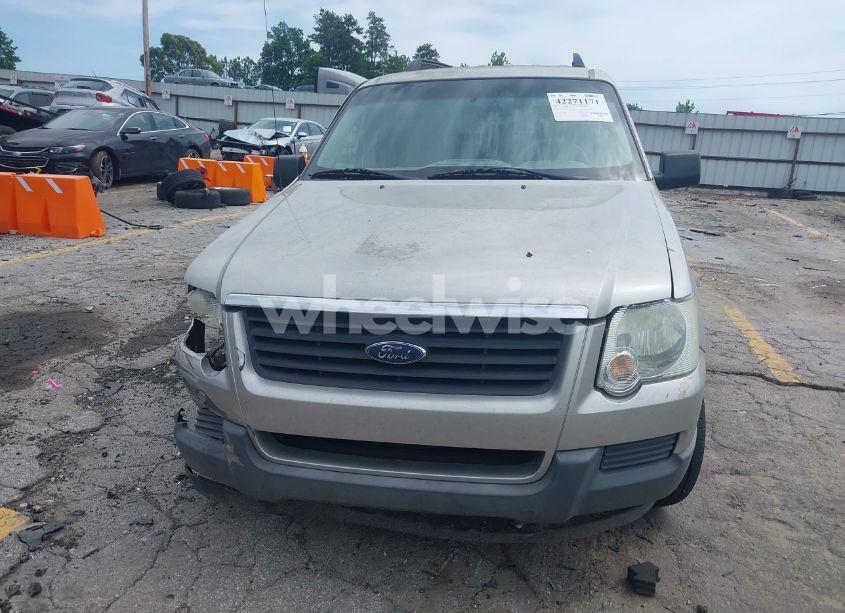 Photo 12 of 2006 Ford Explorer XLS (VIN 1FMEU62E56UA33188)