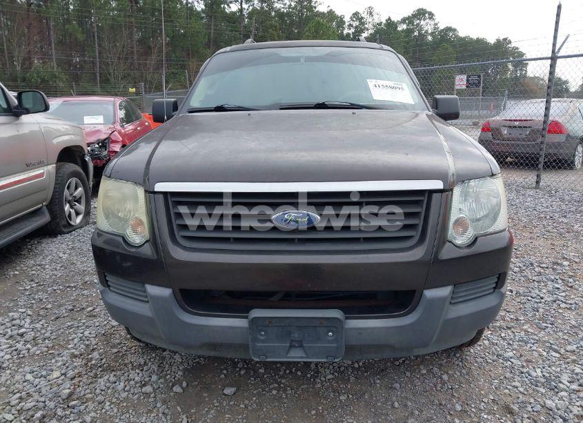 Photo 12 of 2006 Ford Explorer XLS (VIN 1FMEU62E76UA92212)
