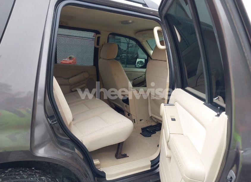 Photo 8 of 2006 Ford Explorer XLS (VIN 1FMEU62E76UA92212)