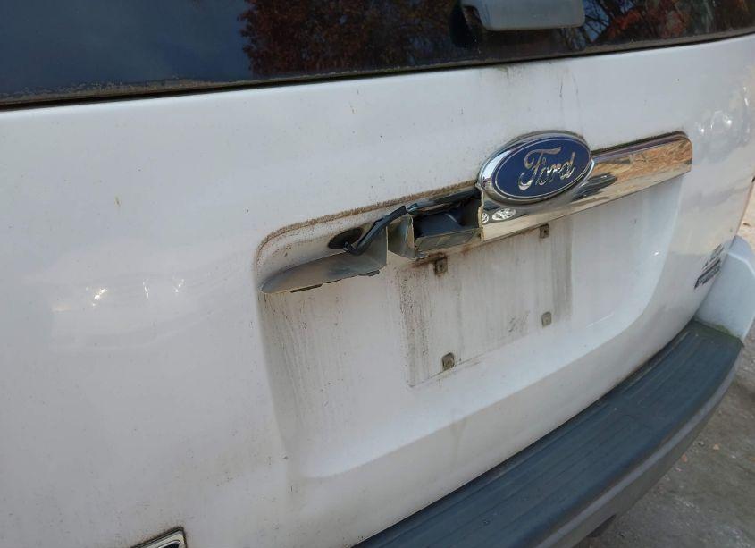 Photo 6 of 2006 Ford Explorer XLS (VIN 1FMEU62E86UA68565)