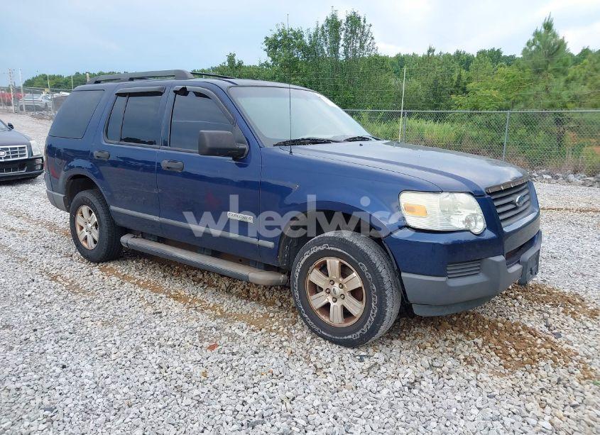 2006 Ford Explorer XLS (VIN 1FMEU62E86UA69991) main photo