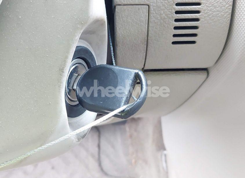 Photo 11 of 2006 Ford Explorer XLS (VIN 1FMEU62E86UA69991)