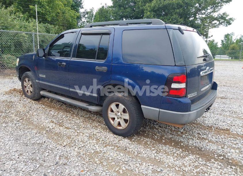 Photo 3 of 2006 Ford Explorer XLS (VIN 1FMEU62E86UA69991)