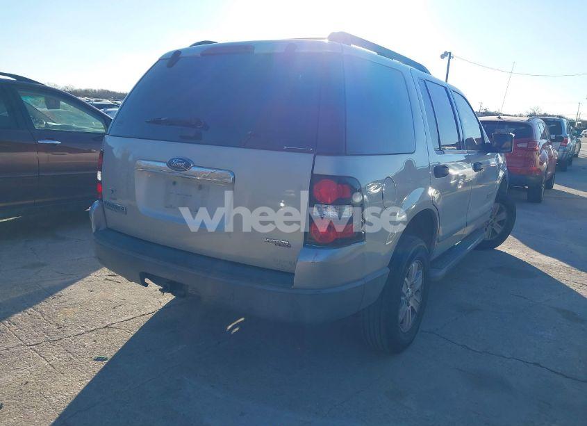 Photo 4 of 2006 Ford Explorer XLS (VIN 1FMEU62E96ZA09656)