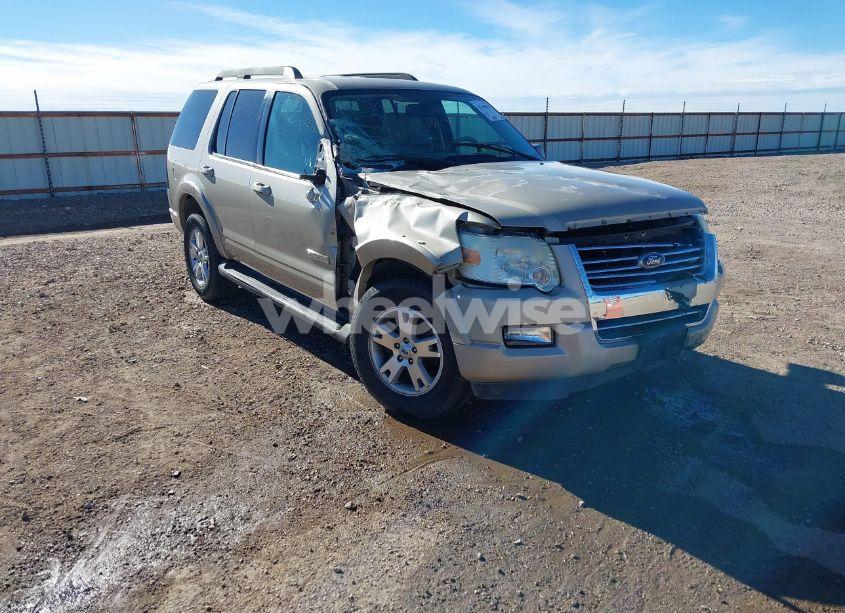 2007 Ford Explorer XLT (VIN 1FMEU638X7UA40244) main photo
