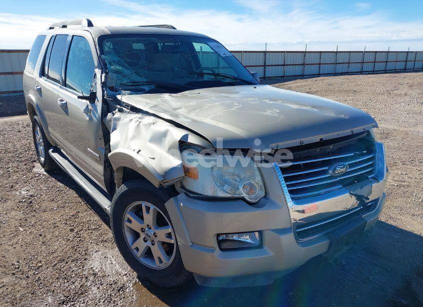 Photo 6 of 2007 Ford Explorer XLT (VIN 1FMEU638X7UA40244)