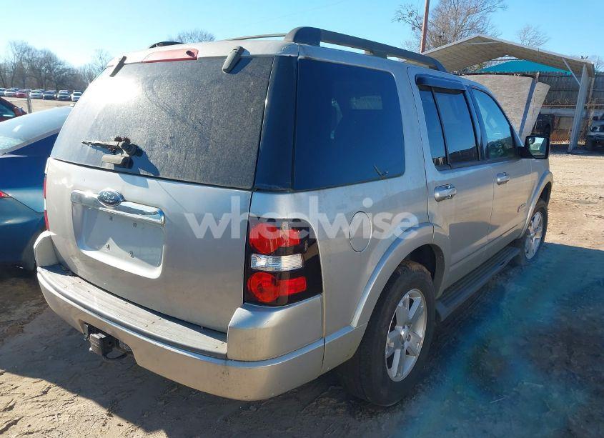Photo 4 of 2008 Ford Explorer XLT (VIN 1FMEU63E08UA67833)