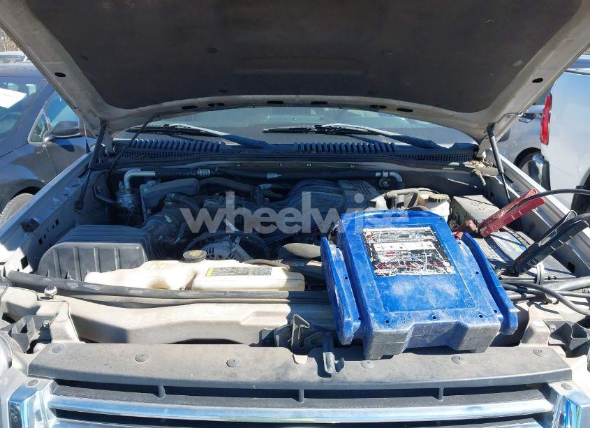 Photo 10 of 2008 Ford Explorer XLT (VIN 1FMEU63E08UA90707)