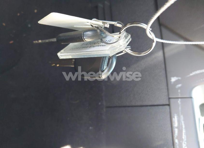 Photo 11 of 2008 Ford Explorer XLT (VIN 1FMEU63E08UA90707)