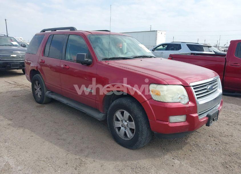 2008 Ford Explorer XLT (VIN 1FMEU63E18UA94250) main photo