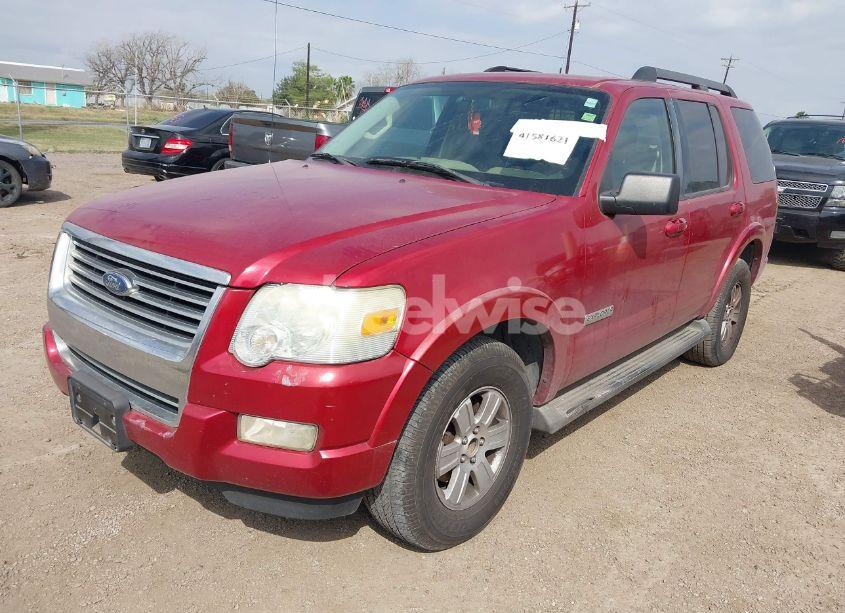 Photo 2 of 2008 Ford Explorer XLT (VIN 1FMEU63E18UA94250)