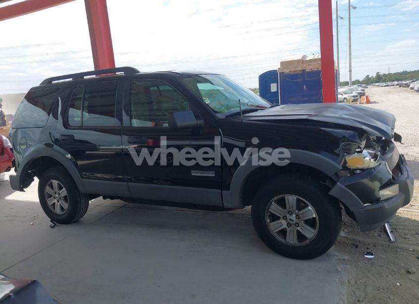 Photo 13 of 2006 Ford Explorer XLT (VIN 1FMEU63E26UB70278)
