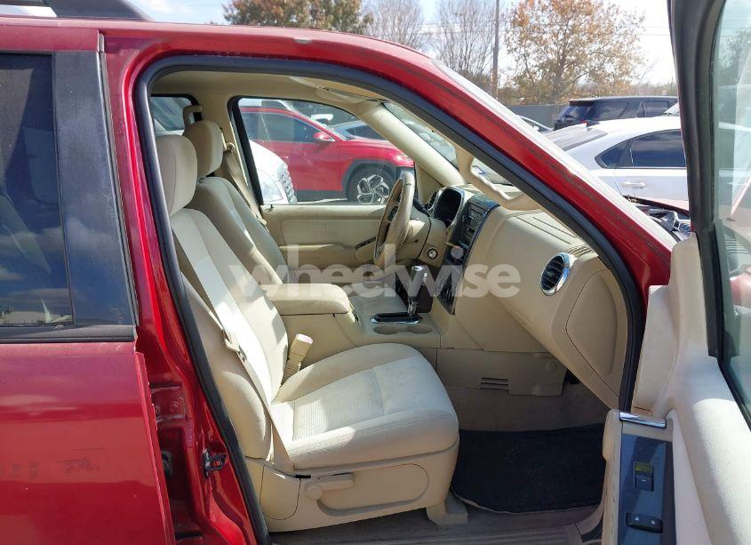 Photo 5 of 2006 Ford Explorer XLT (VIN 1FMEU63E26ZA17922)