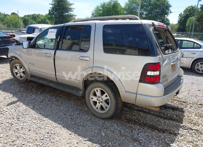 Photo 3 of 2007 Ford Explorer XLT (VIN 1FMEU63E27UA84955)