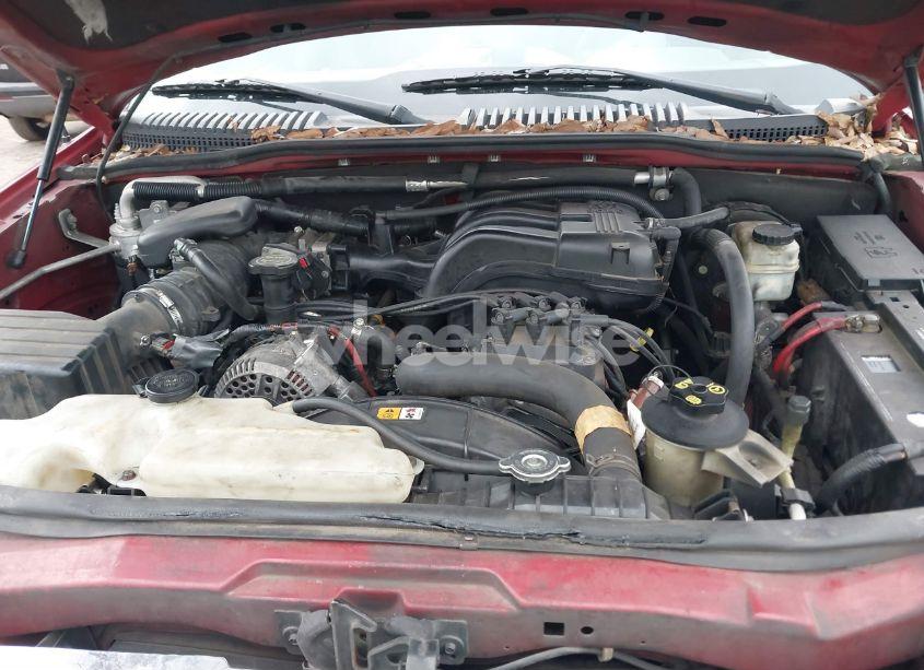 Photo 10 of 2006 Ford Explorer XLT (VIN 1FMEU63E36UB28654)