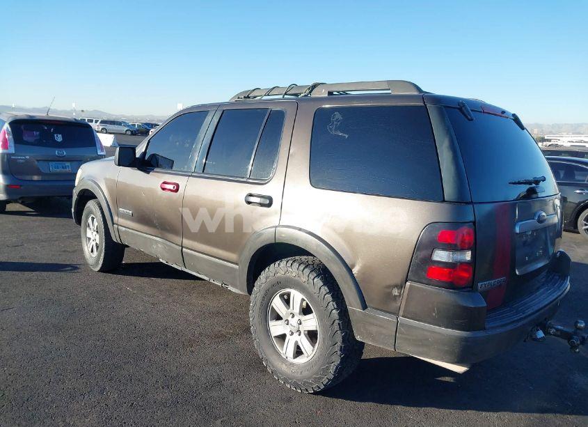Photo 6 of 2006 Ford Explorer XLT (VIN 1FMEU63E46UA35268)