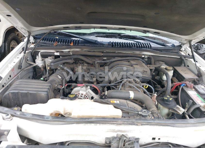 Photo 10 of 2007 Ford Explorer XLT (VIN 1FMEU63E47UB43262)