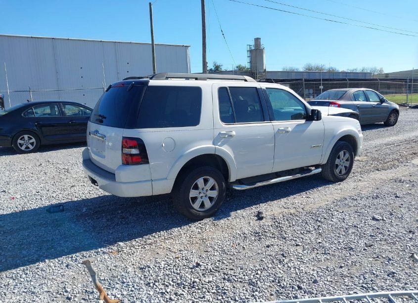 Photo 4 of 2008 Ford Explorer XLT (VIN 1FMEU63E48UA42997)