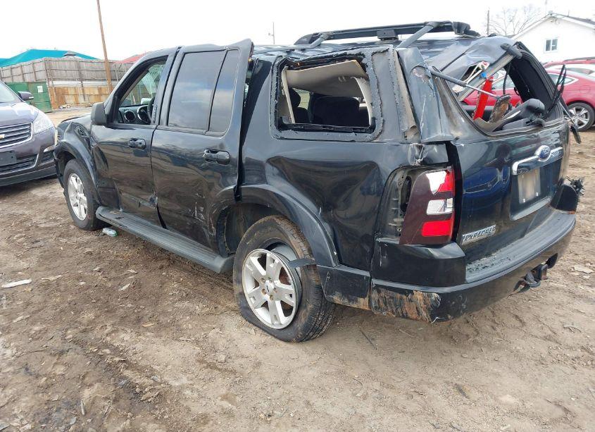 Photo 3 of 2009 Ford Explorer XLT (VIN 1FMEU63E49UA38885)