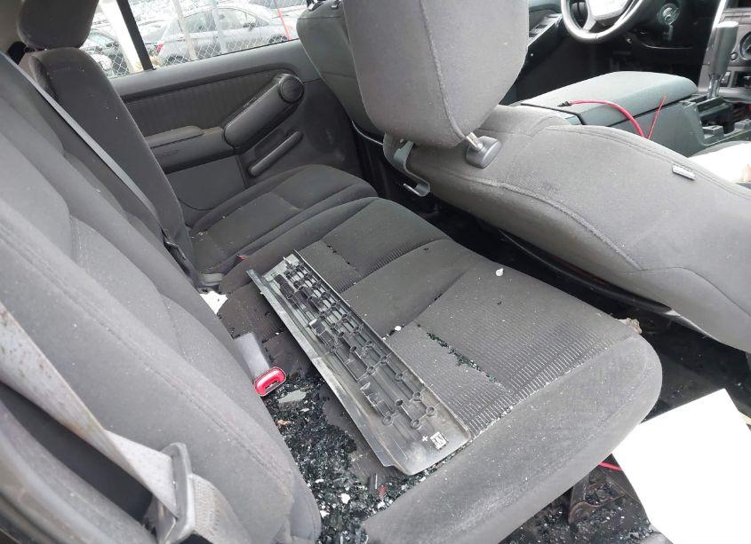 Photo 8 of 2009 Ford Explorer XLT (VIN 1FMEU63E49UA38885)