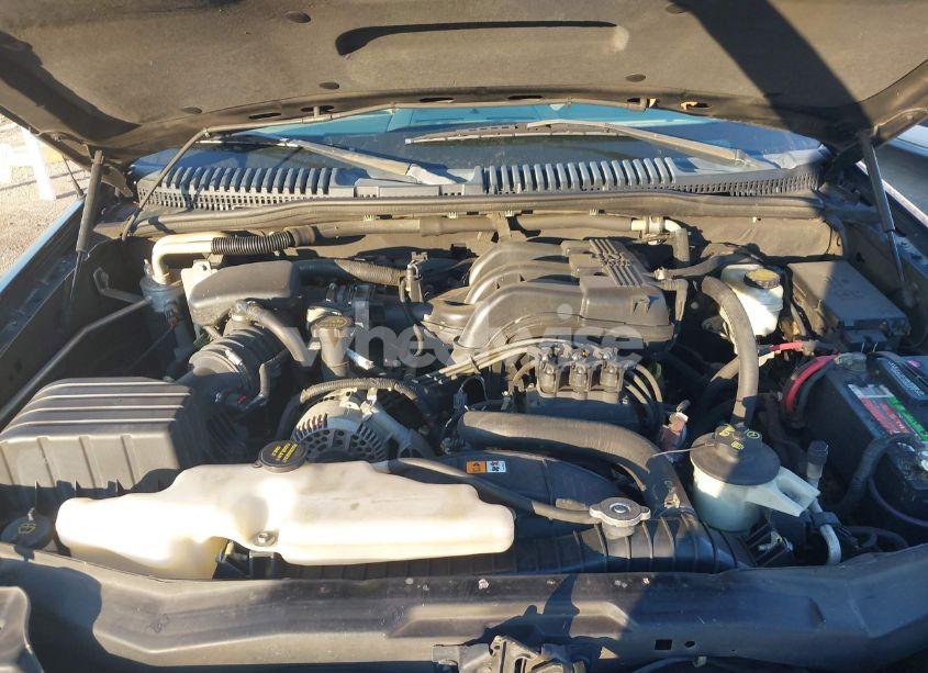 Photo 10 of 2006 Ford Explorer XLT (VIN 1FMEU63E56UB33080)